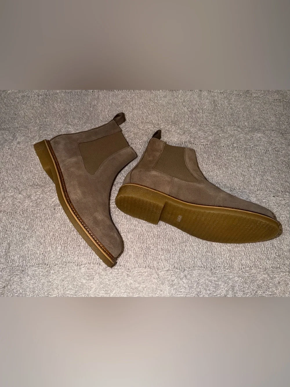 Men’s BOSS Kope Suede Chelsea Boots Hugo Boss Size EU 41 US 8 Quiet Luxury